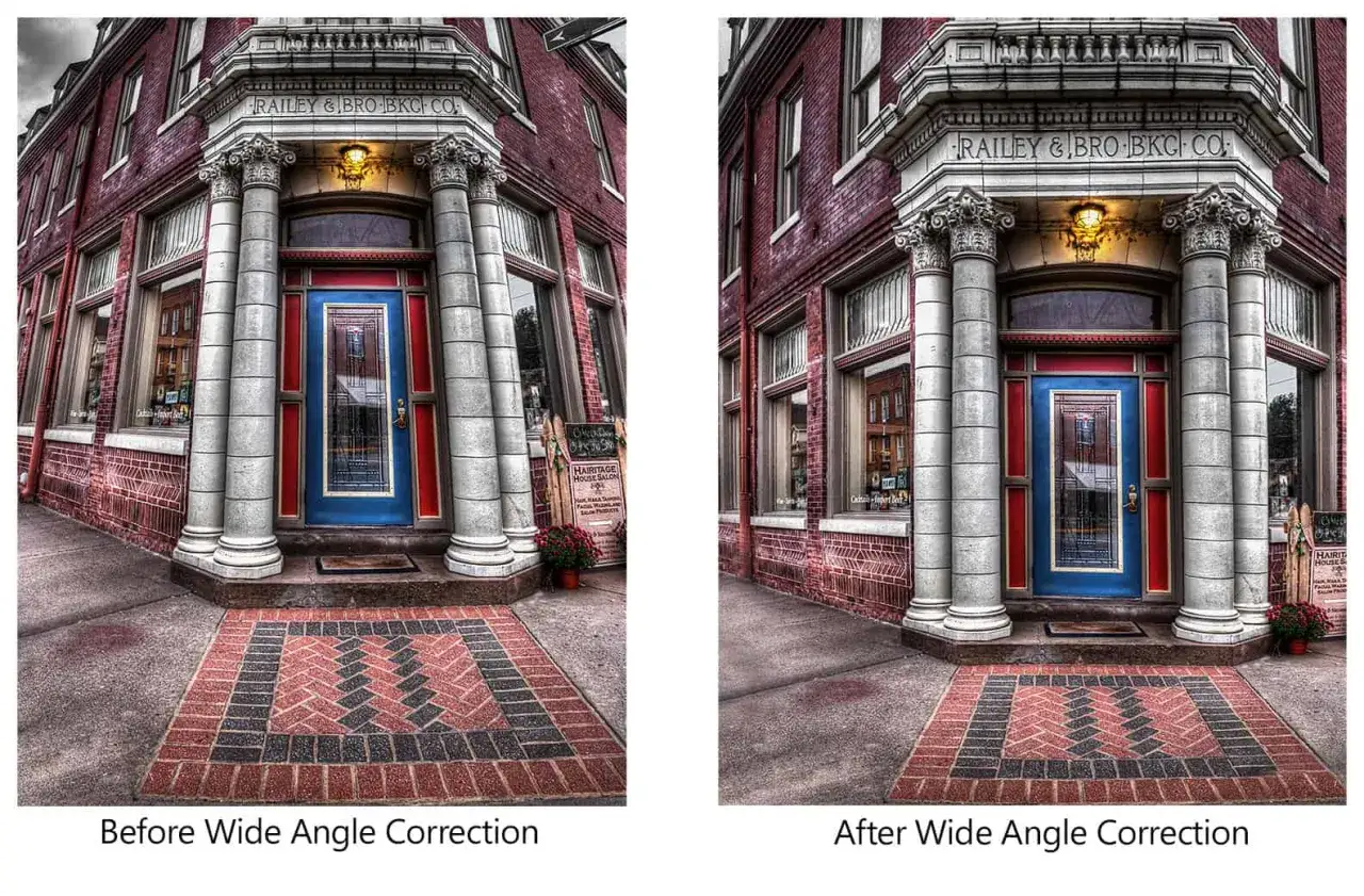 Fachada de edificio antiguo con puerta azul y columnas. Comparativa de correcci&oacute;n de lente gran angular.